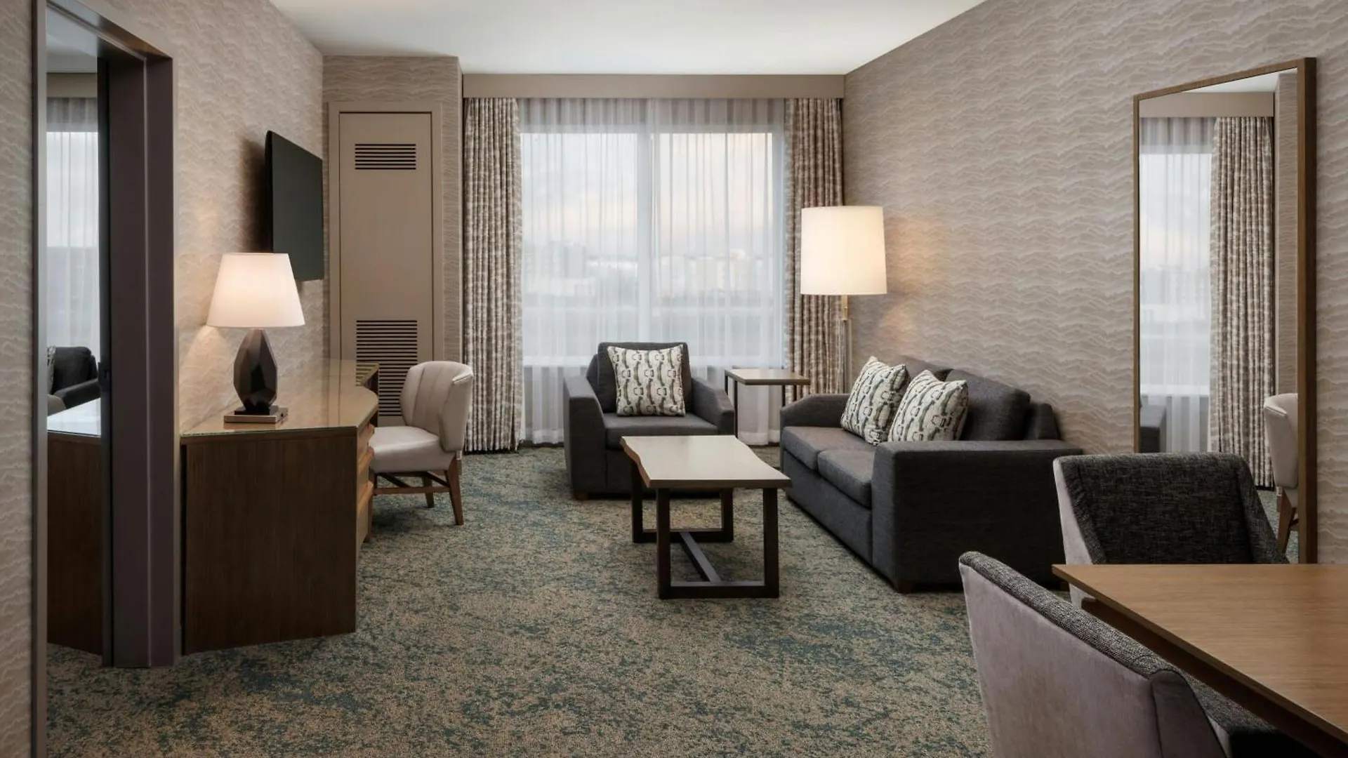 The Westin Calgary Airport Hotel